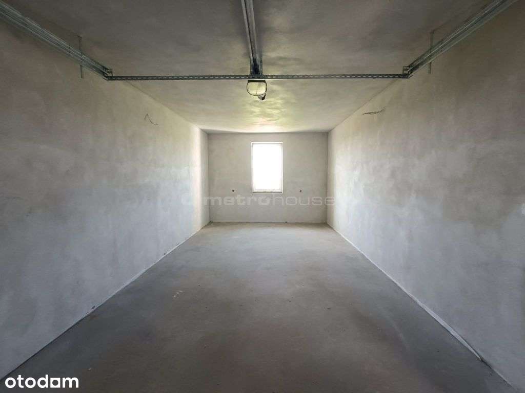 Nowoczesny dom wolnostojący 214 m2 Górno Kielce-19