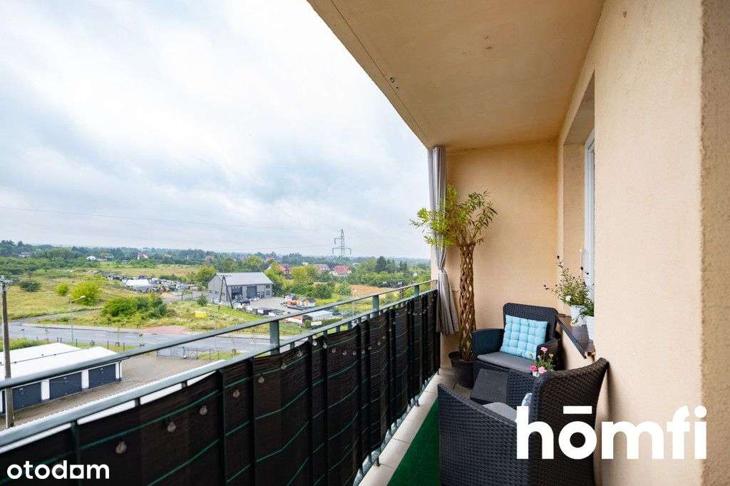 Komfortowe 3 pokoje z dużym balkonem po remoncie-11