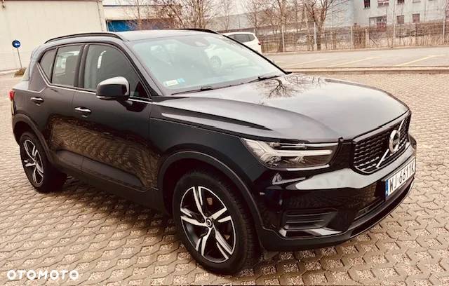 Volvo XC 40 T3 R-Design - 1