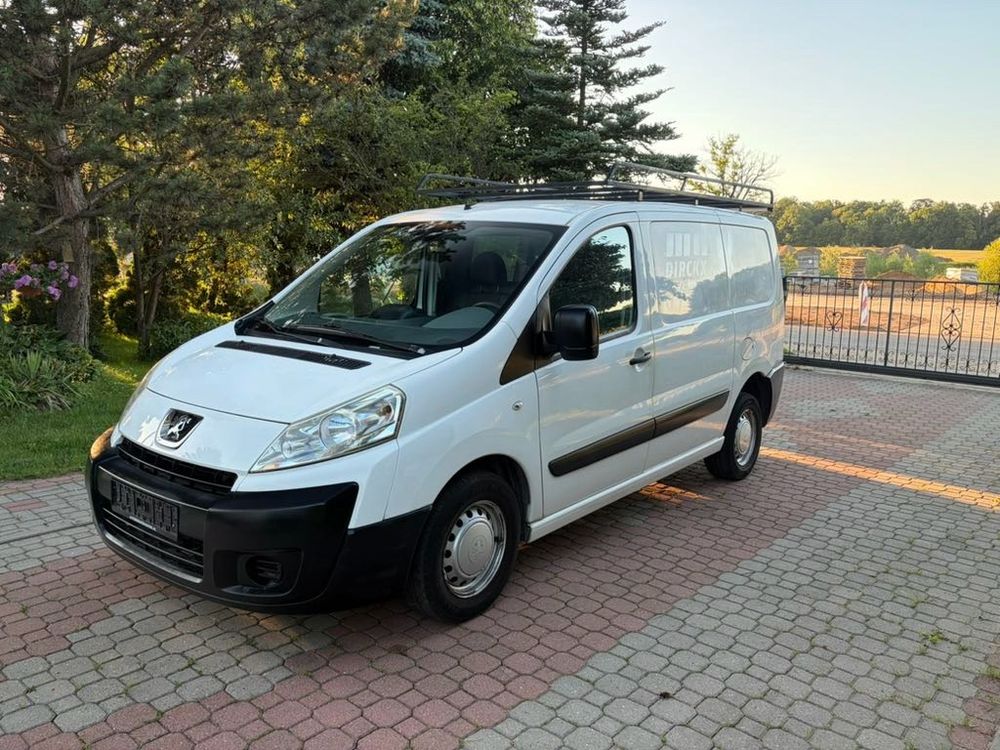 Peugeot Expert 2008