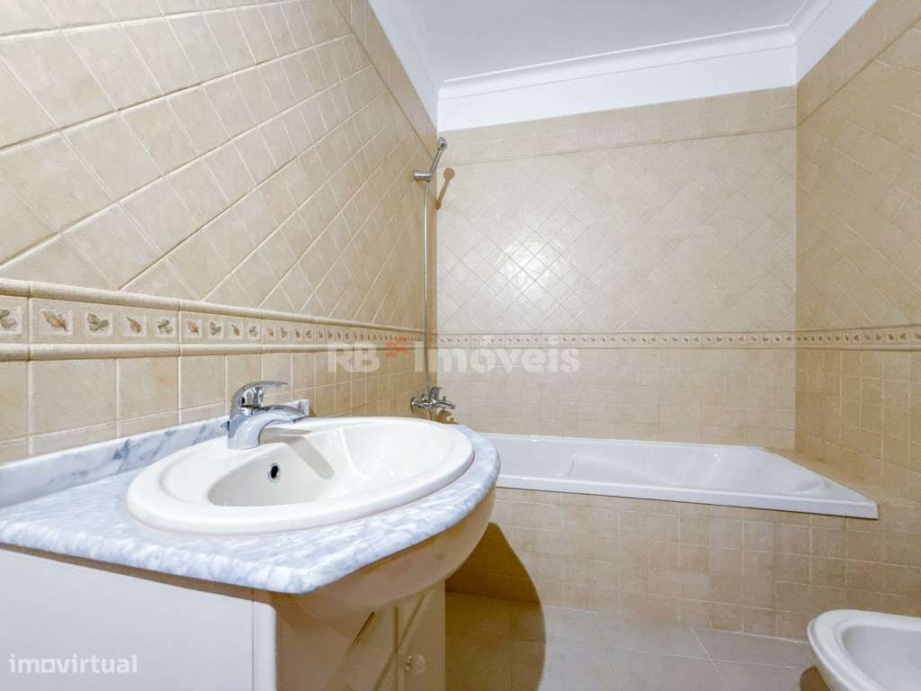 Apartamento T2 a estrear - Entroncamento - Grande imagem: 4/26