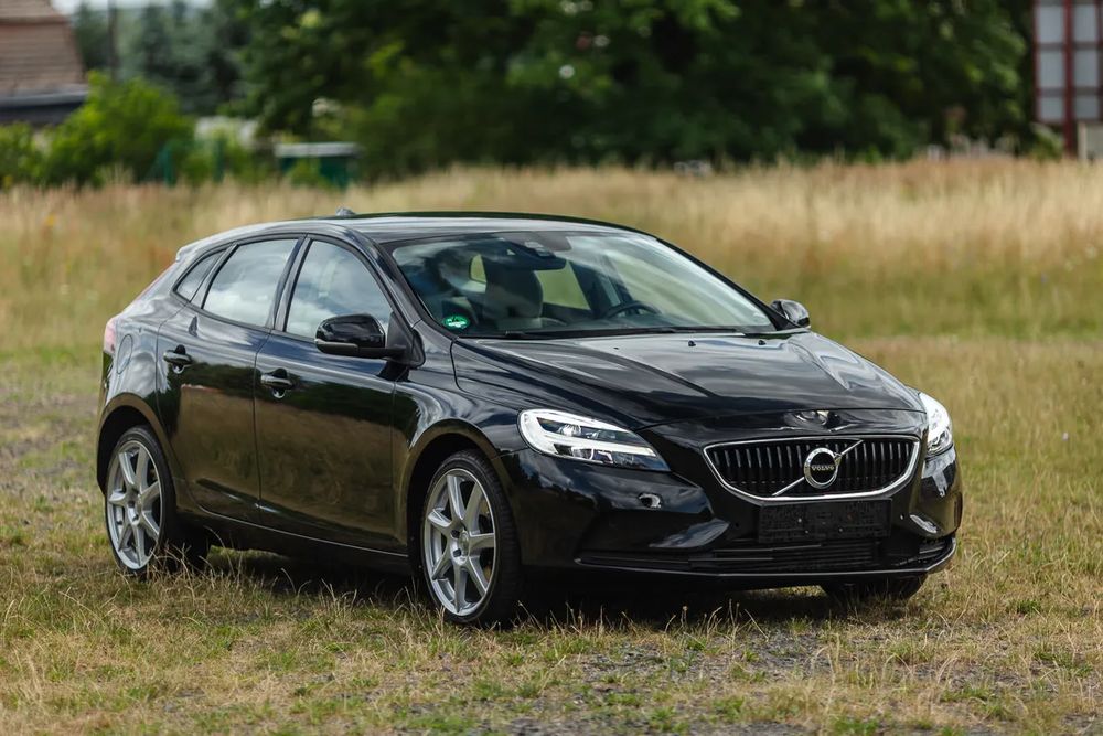 Volvo V40 II (2012-) T2 2019