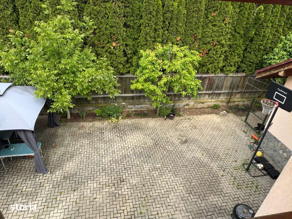 Casa cu pozitionare buna in Cristian-7