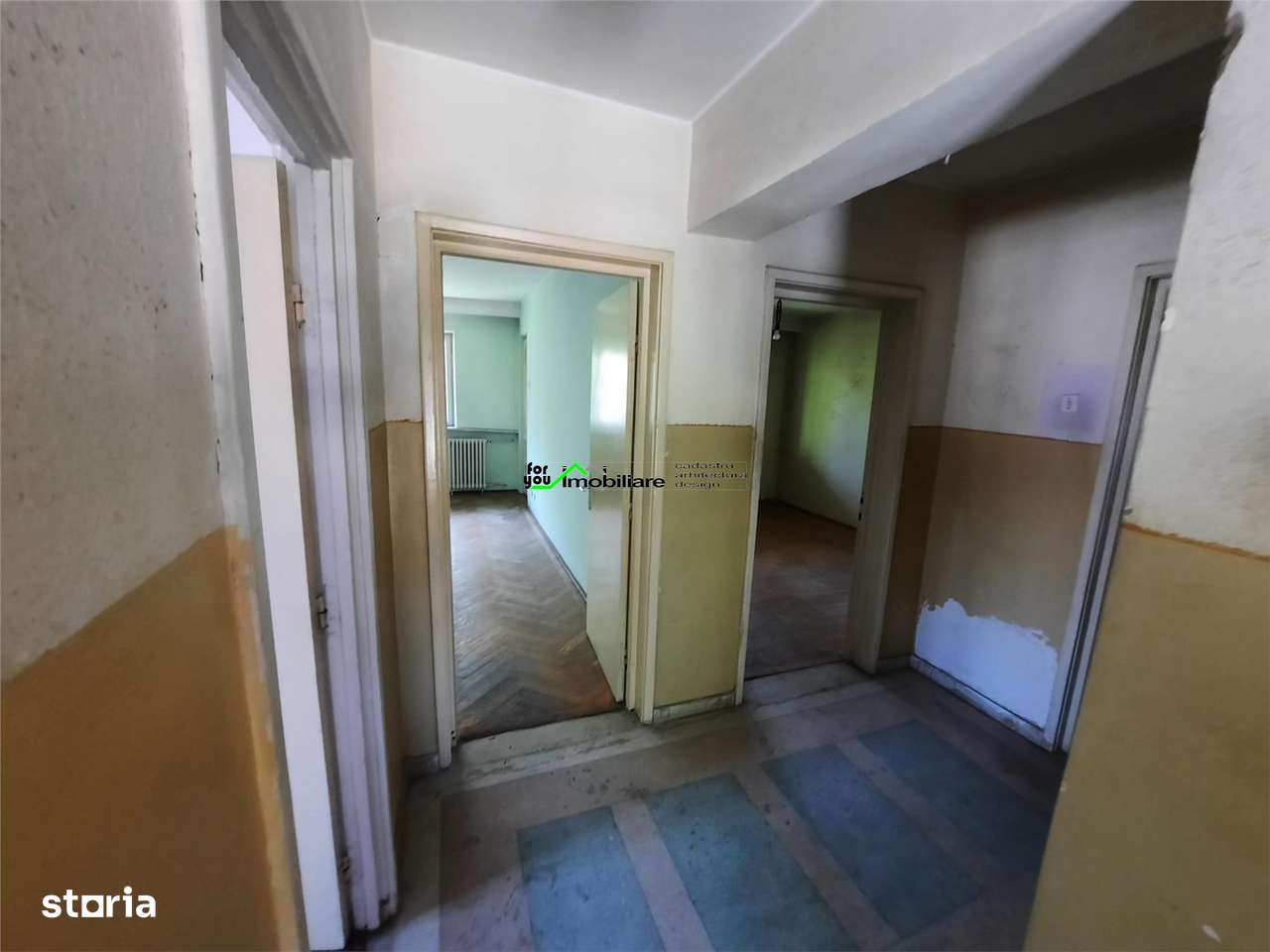 VILA CENTRAL S+P+1E-15