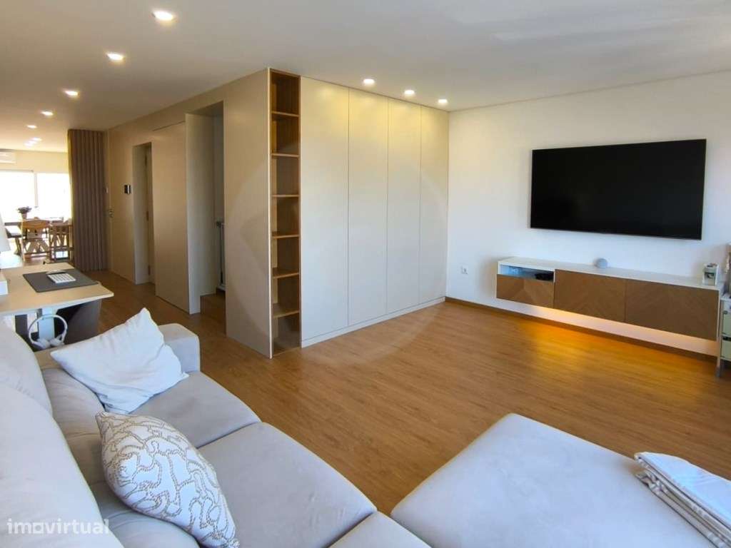 T2 Duplex com Terraço em 1ª Linha de Mar em Vila do Conde-2