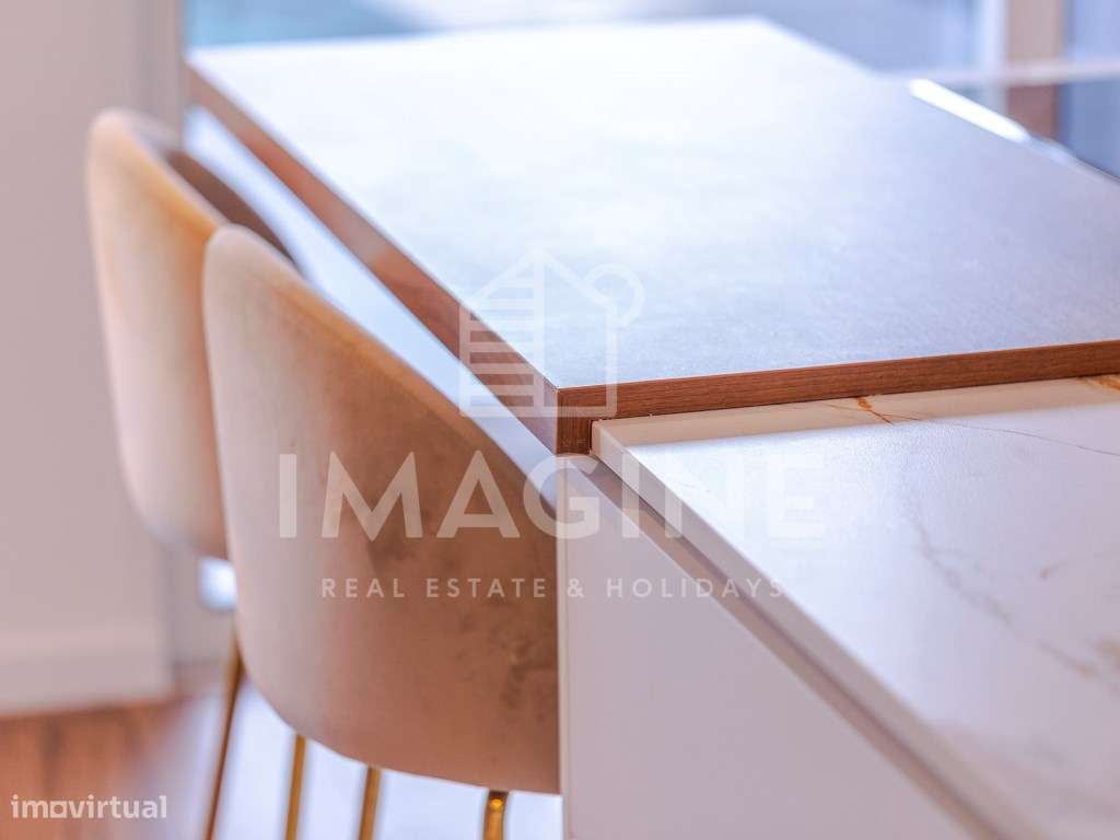 Moradia V2, de Arquitetura Moderna com Piscina e jardim - Urbanizaç...-14