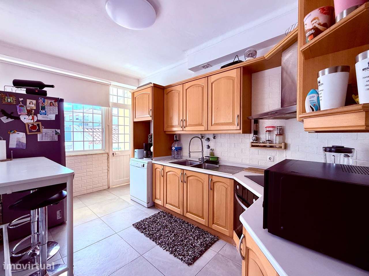 Moradia de 4 quartos, inserida num terreno com 367 m².-9