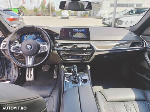 BMW M5 M550i xDrive AT - 9