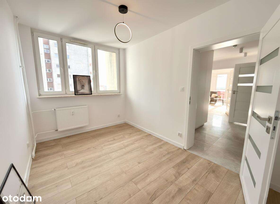 3 pokoje z balkonem po remoncie Plac Teatralny-9