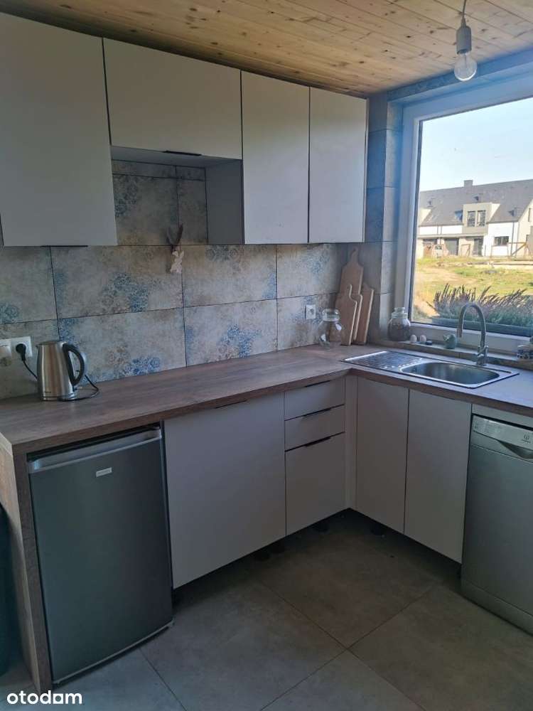 Rozpoczęta budowa domu na sprzedaż w Santocku,-9