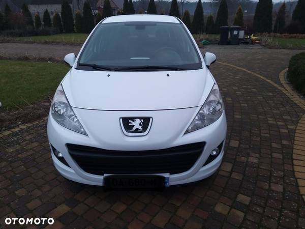 Peugeot 207 - 3