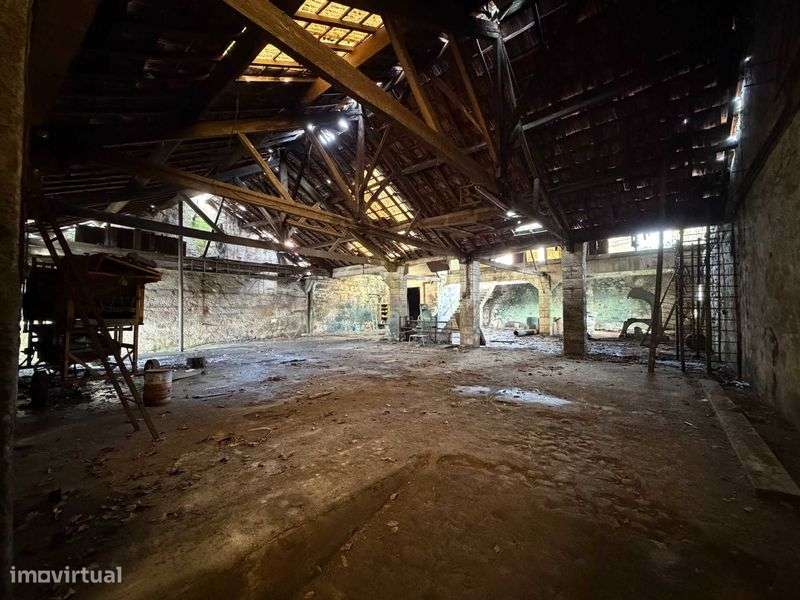 Armazém para indústria, comércio com habitação - Grande imagem: 5/12