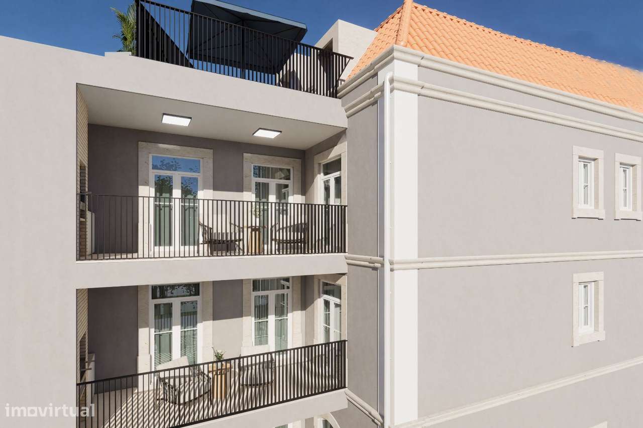 APARTAMENTO T2 Duplex  com terraço novo, Situado no Bairro Novo, ju...-23