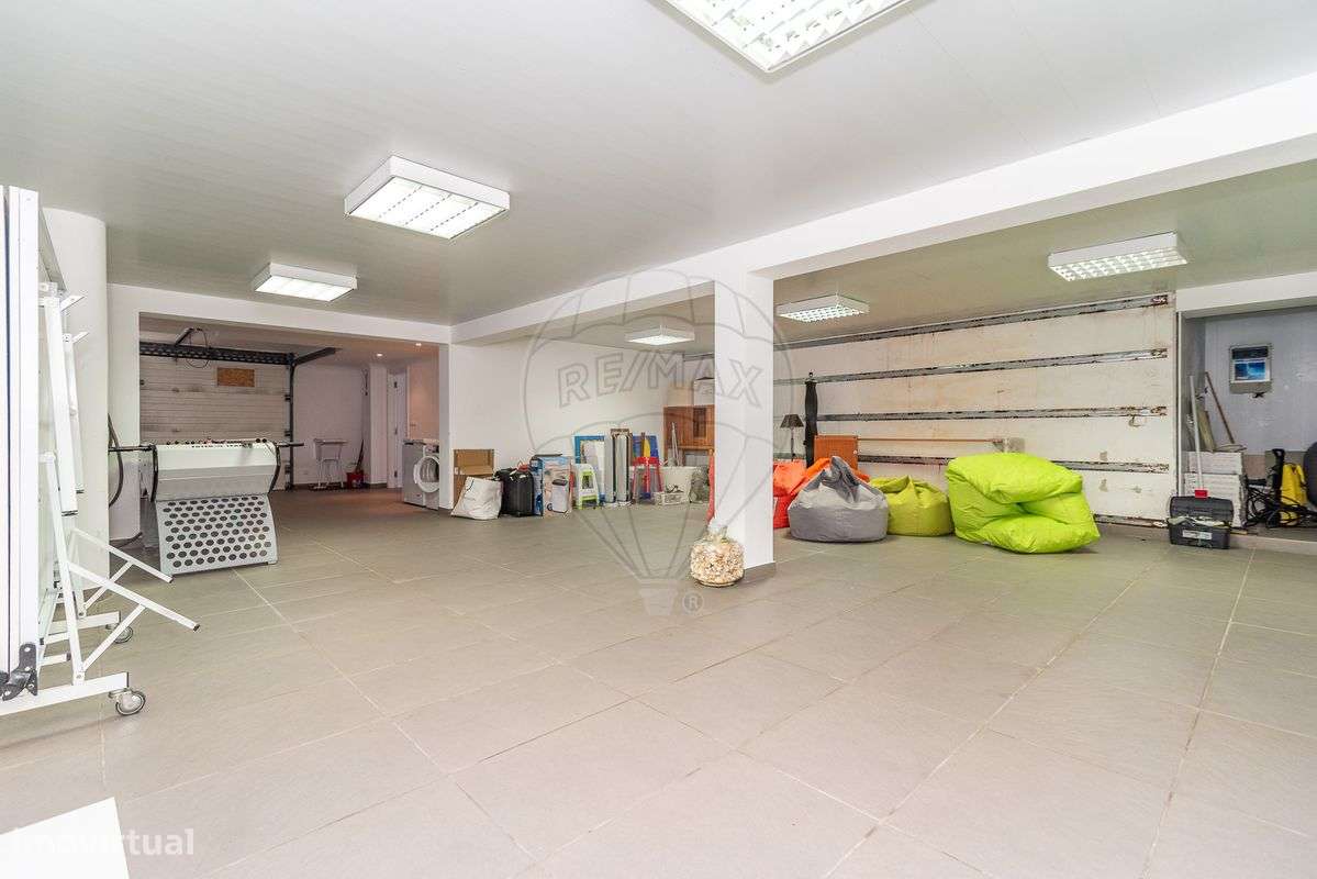 Moradia T5 para venda-42