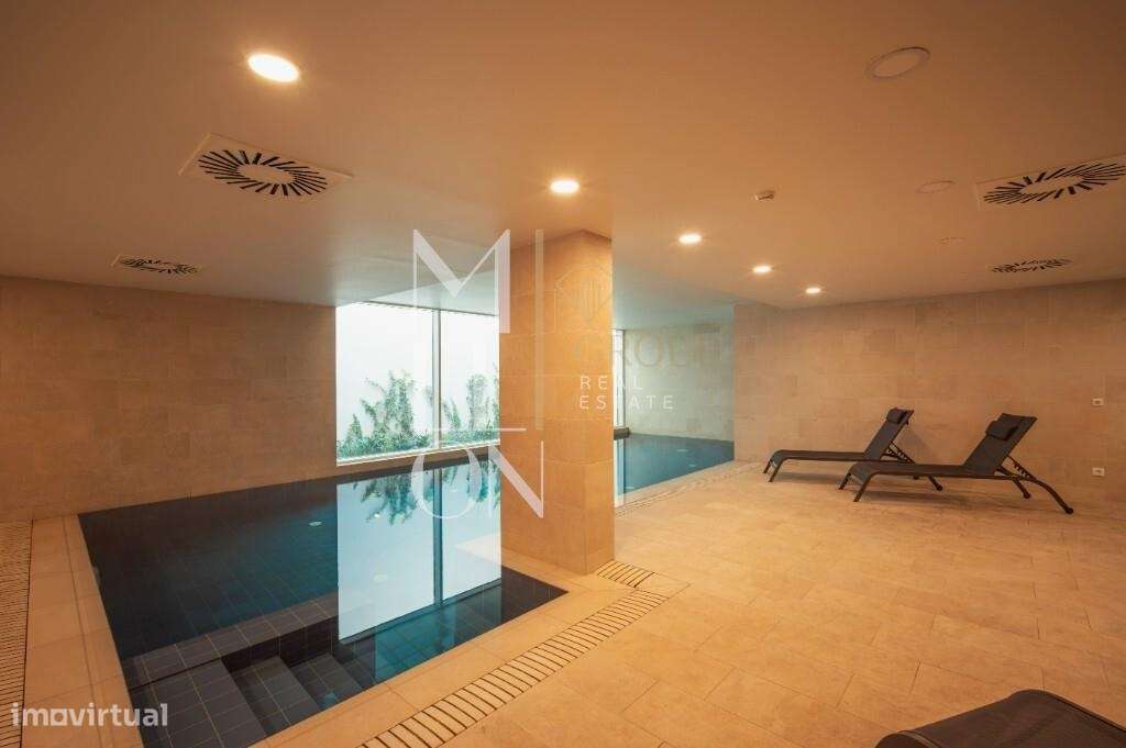Apartamento em condominio com piscina - Avenida Liberdade-19