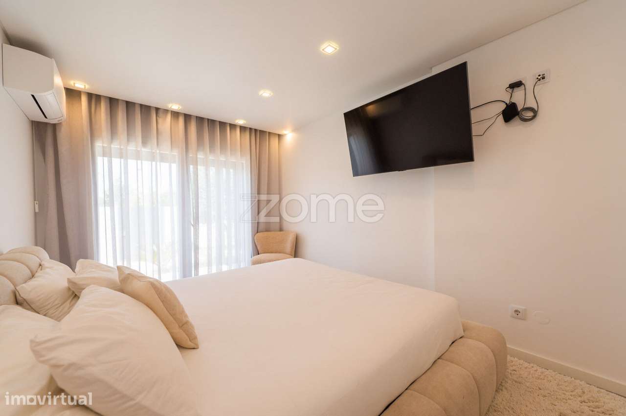 Moradia Térrea T3+1 com Piscina-39