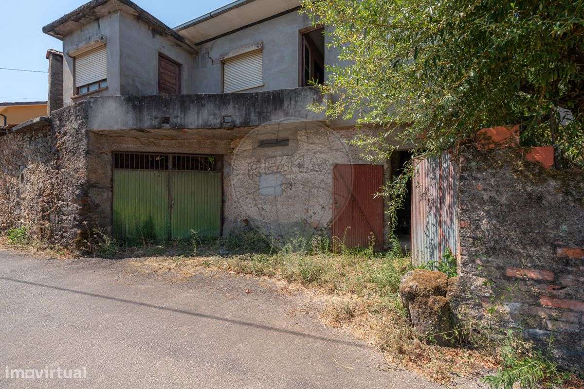 Moradia T4 para venda - Grande imagem: 2/19