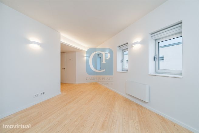 Apartamento T3 no Edifício Monserrate em Matosinhos-0