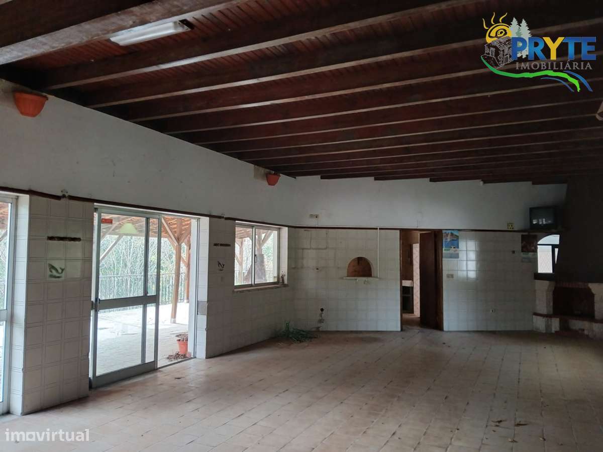 Loja, 540 m², Figueiró dos Vinhos e Bairradas - Grande imagem: 3/34