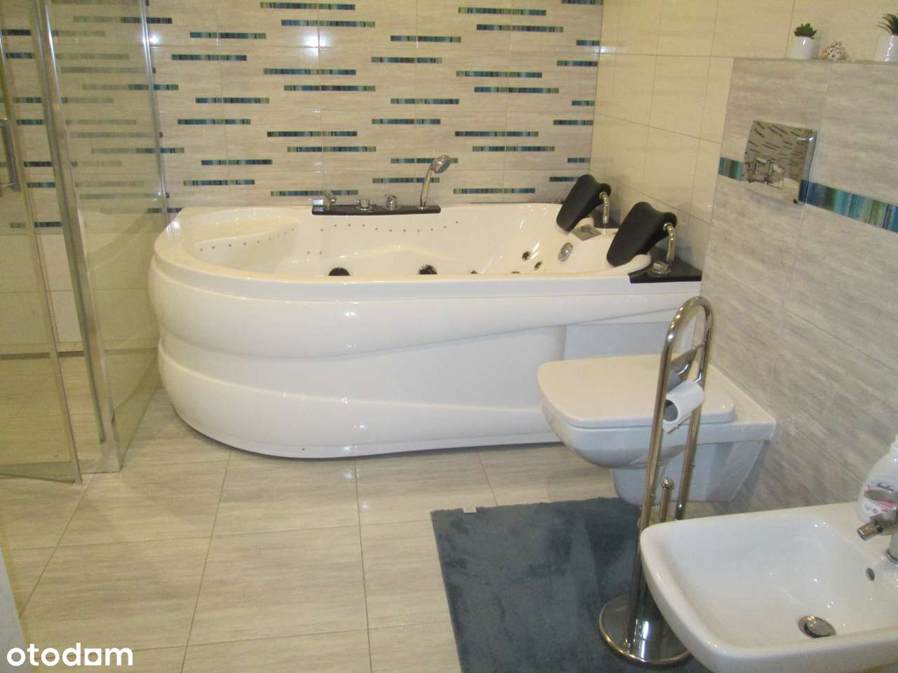 Luborzyca, centrum- Dom po remoncie, wraz z garażem wolnostojącym.-14