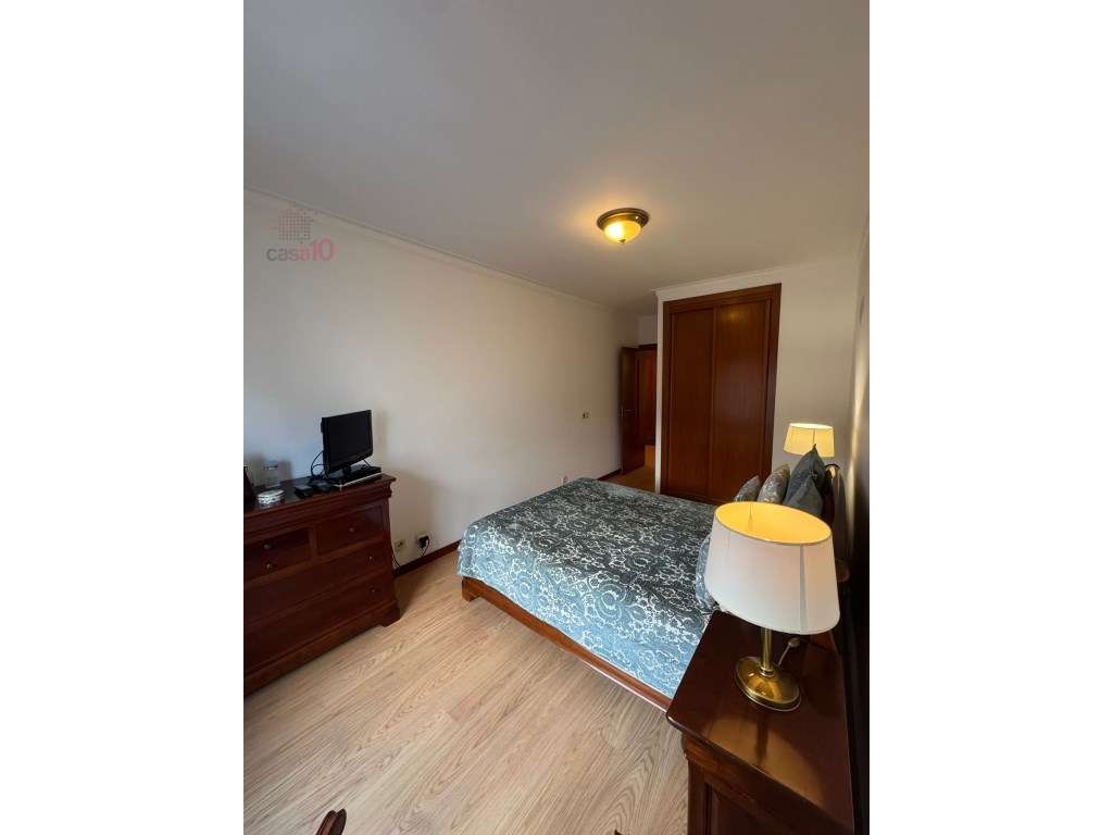 Excelente apartamento T2 para venda em Mem Martins-18