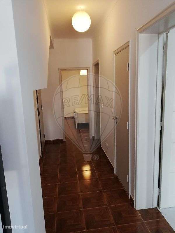 Apartamento T1 para arrendamento - Grande imagem: 4/15