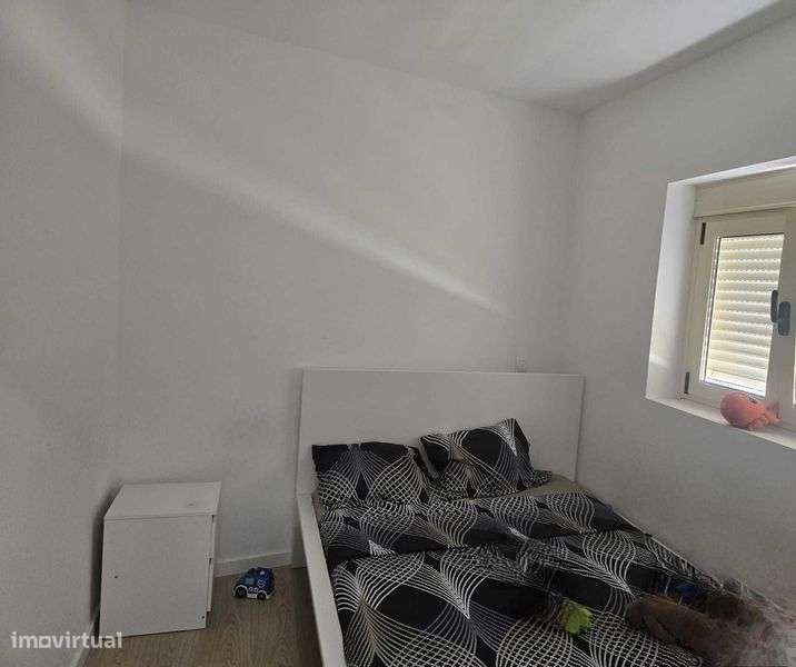 Arrenda-se t1 em centro Montemor - Grande imagem: 5/5