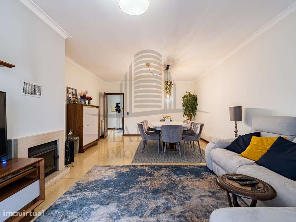 Apartamento T4+1 Duplex em Excelente Estado - Localização Central-3