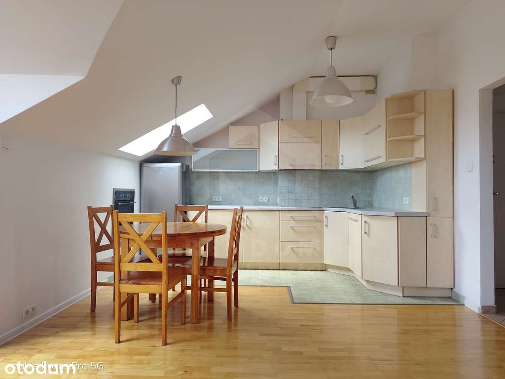 3 pokoje ul. Pużaka niski blok bdb standard-13