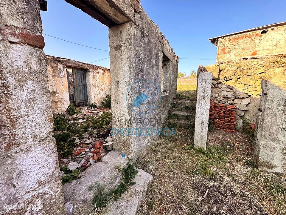 Moradia térrea para Restauro | 581 m²-21