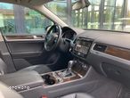 Volkswagen Touareg 3.0 V6 TDI 4XMot BMT - 11