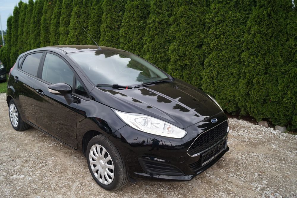 Ford Fiesta Mk7 (2008-) 1.0 Champions Edition 2016