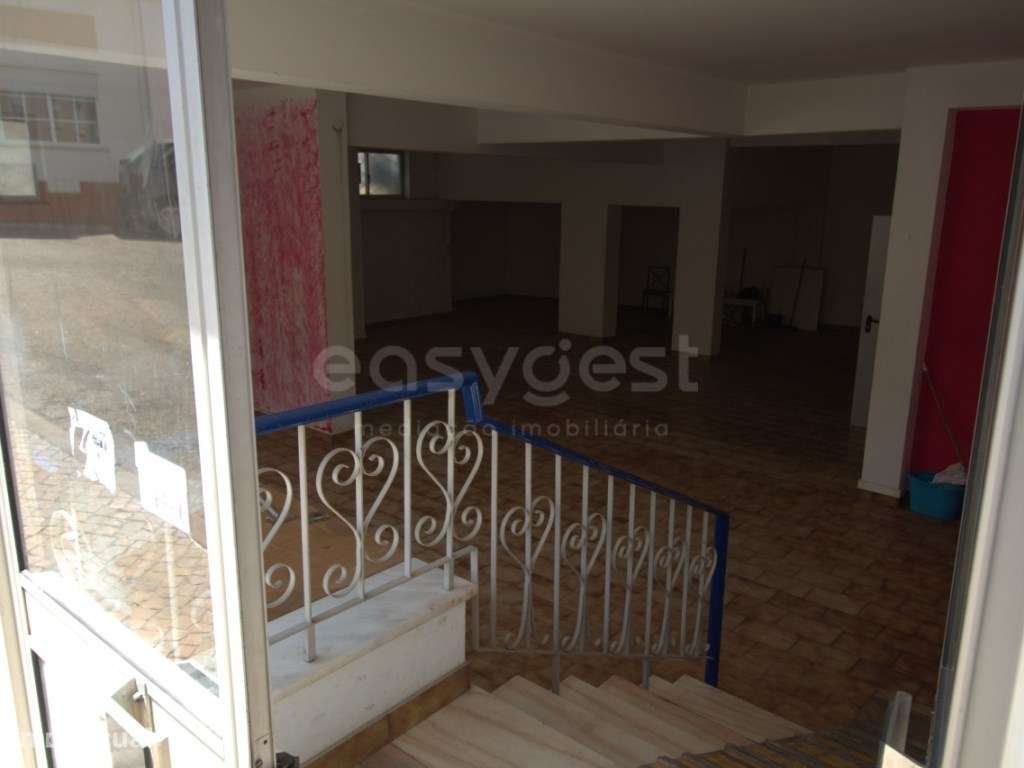 Loja para venda na Rua Infante D. Henrique Centro de Portimão - Grande imagem: 4/9