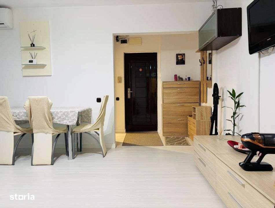 Apartament 3 camere, etaj cautat ,zona ideala - Imagine principală: 5/7