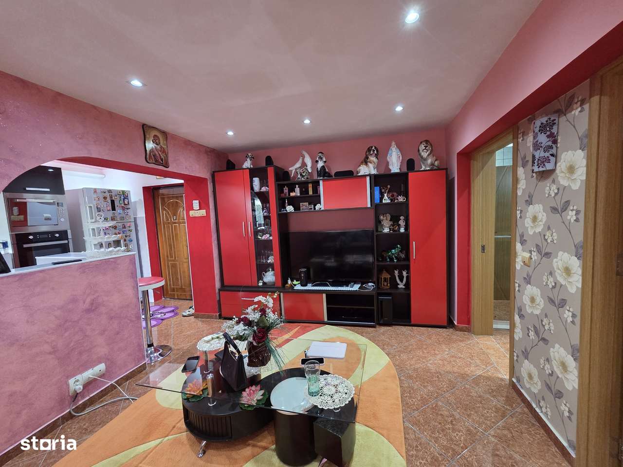 Apartament 2 camere  etaj 4 imbunatatit mobilat - ultracentral-1