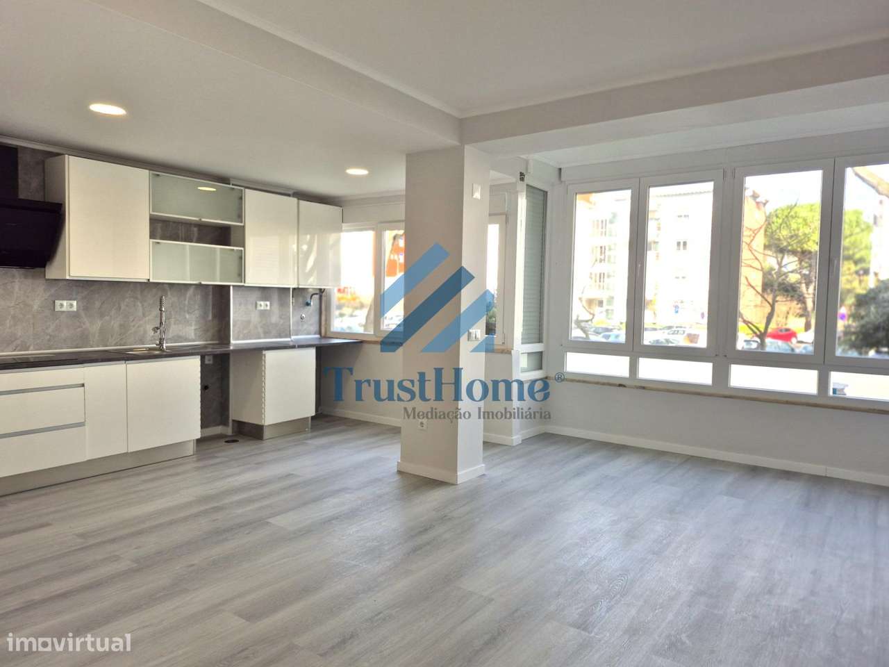 T2 Remodelado c/ 2 Wcs e arrecadação centro de Oeiras - Grande imagem: 5/32