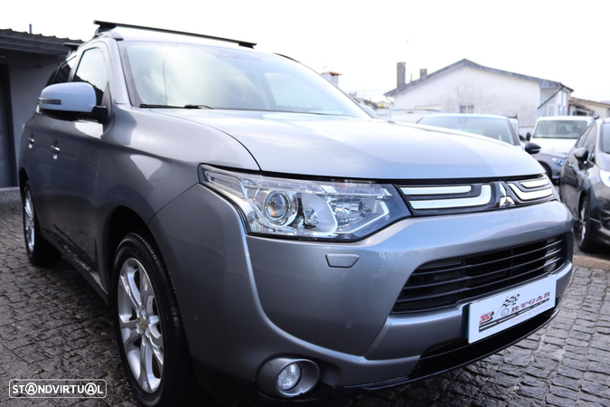 Mitsubishi Outlander 2.2 DI-D 2WD Plus - 6