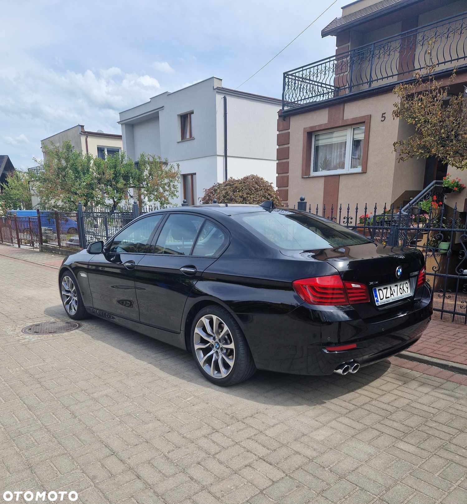 BMW Seria 5 528i xDrive - 3