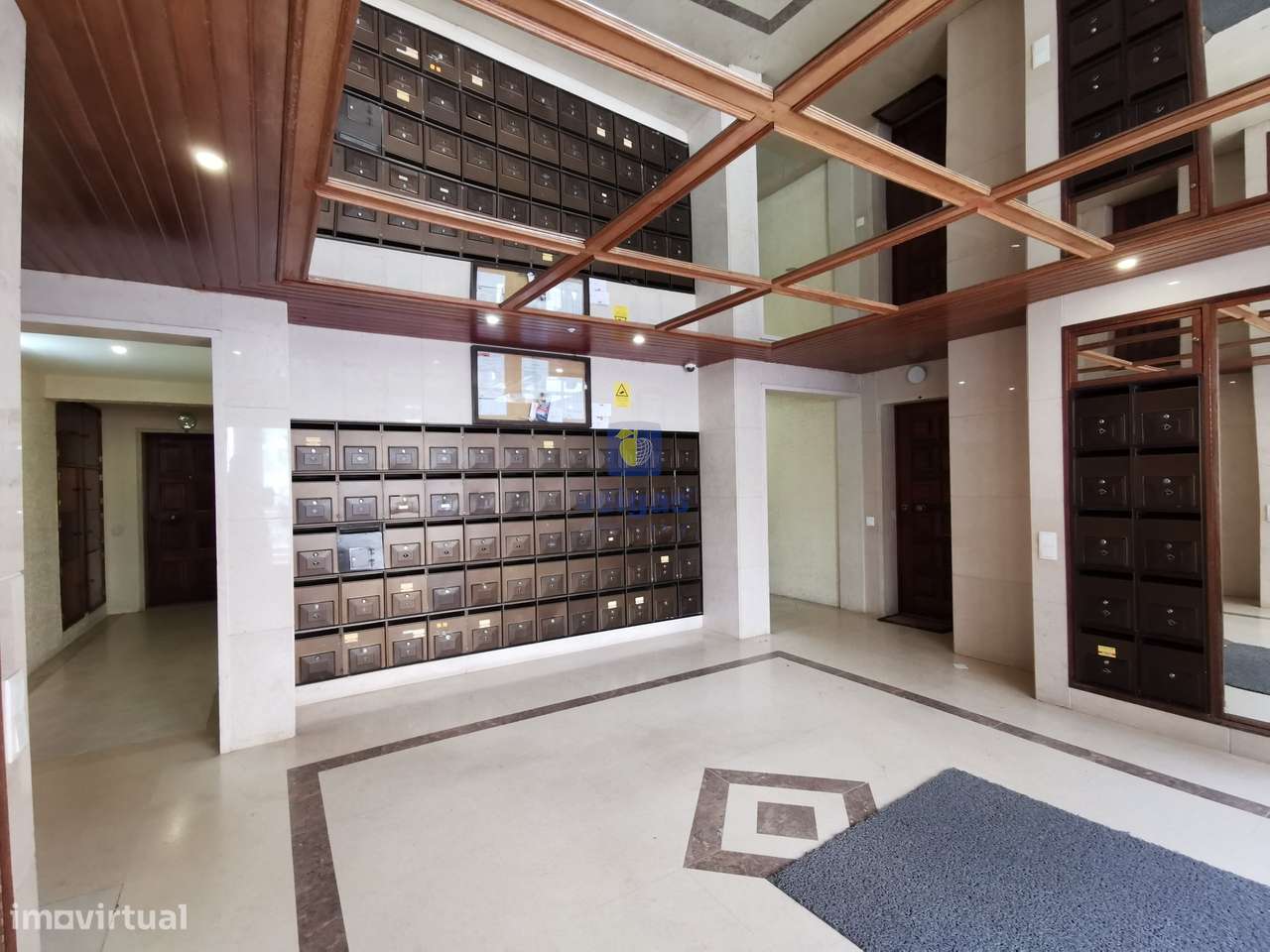 Excelente apartamento com 2 Quartos, com Melhoramentos e Bem Localizad - Grande imagem: 2/25