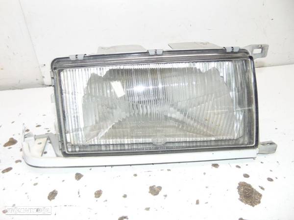 Volvo 440 farol - 1