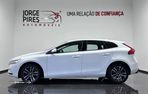 Volvo V40 2.0 D3 Momentum - 4