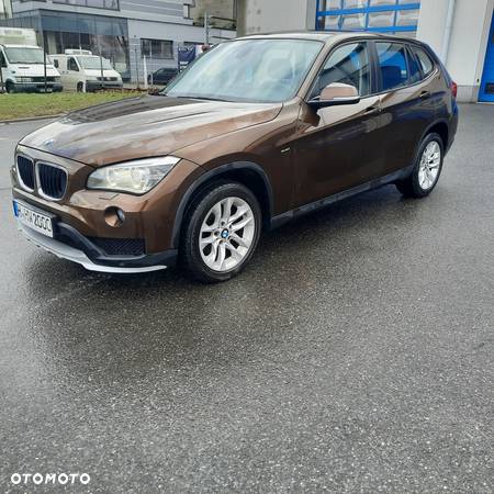 BMW X1 sDrive18d Sport Line - 2