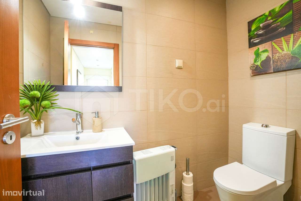 MORADIA T3 COM PISCINA, CONSTRUÇÃO ANTISSÍSMICA, ISOLAMENTO PREMIUM E-28