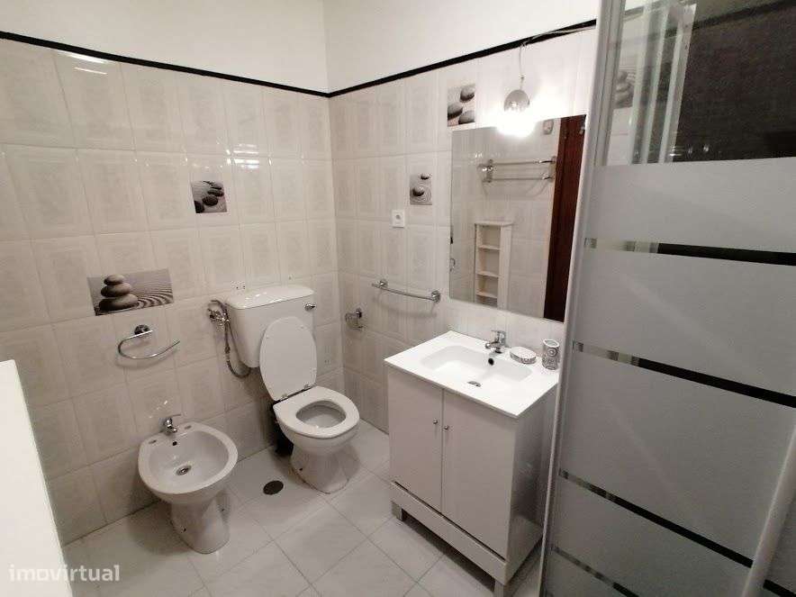 Apartamento T0+1 na Praia da Amorosa - Grande imagem: 2/8