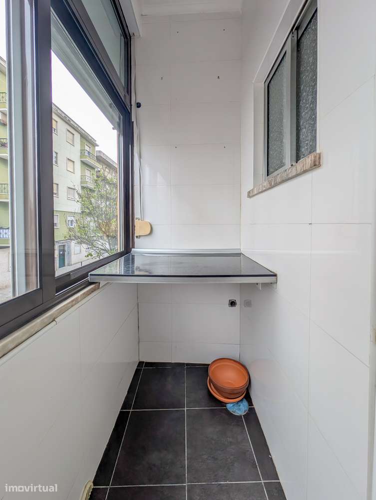Apartamento T1 no Barreiro com boa localização-4