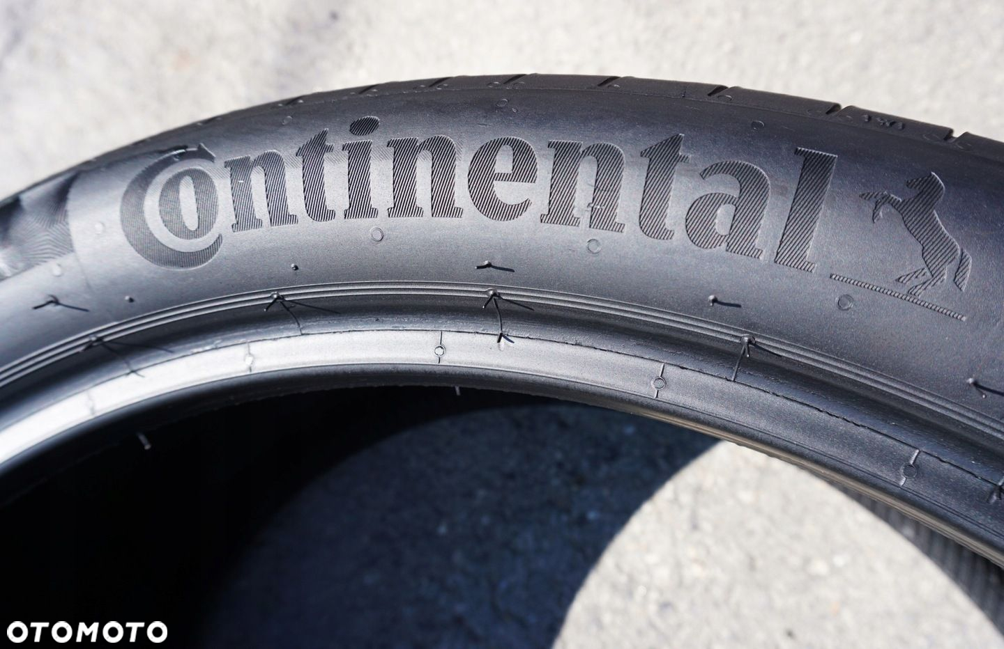 Continental 2x 275/35R22  2x 315/30R22 107Y L237 - 16