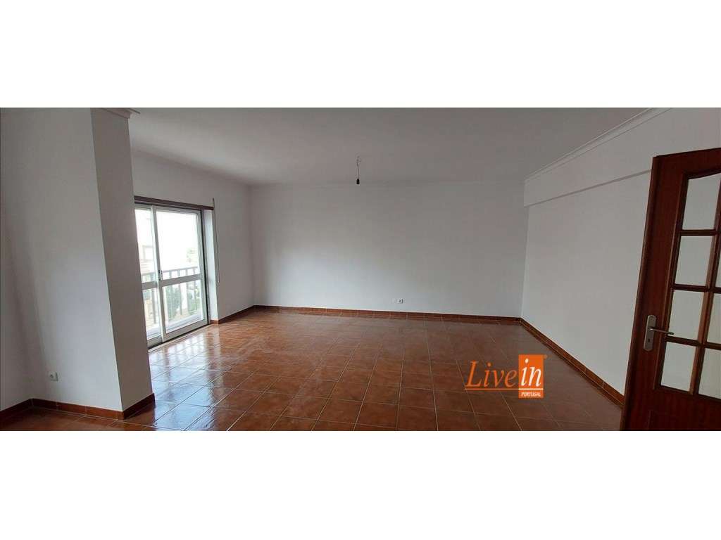 Apartamento T3 no Carregado - Grande imagem: 3/12