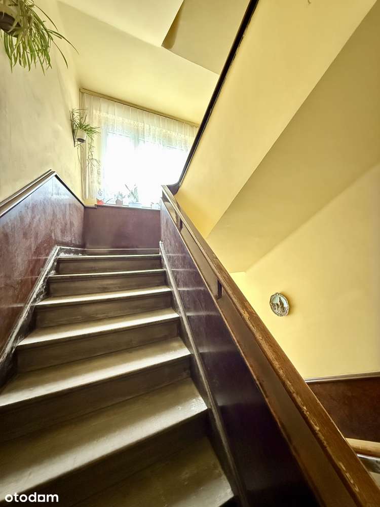 Mieszkanie + garaż!!! Duża kuchnia i ustawne pokoje - do zamieszkania!-12