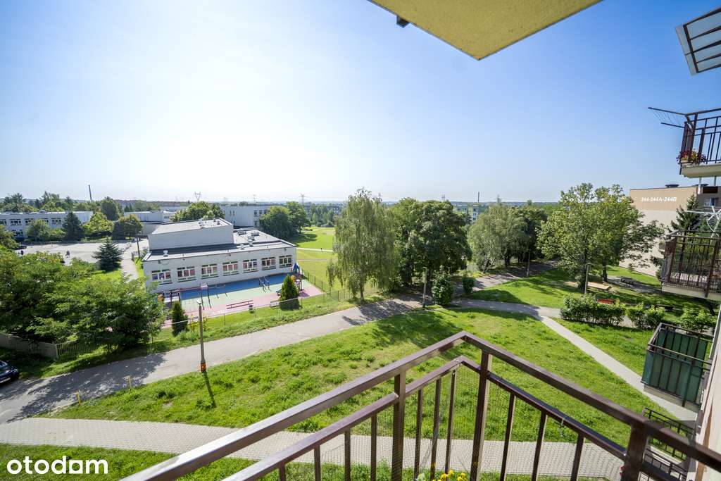 Przestronne 3 pokoje z balkonem, Stroszek-13