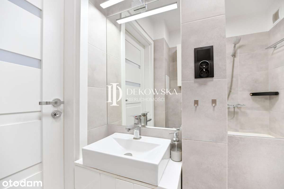 2-pokojowe mieszkanie z loggią blisko Starówki-16